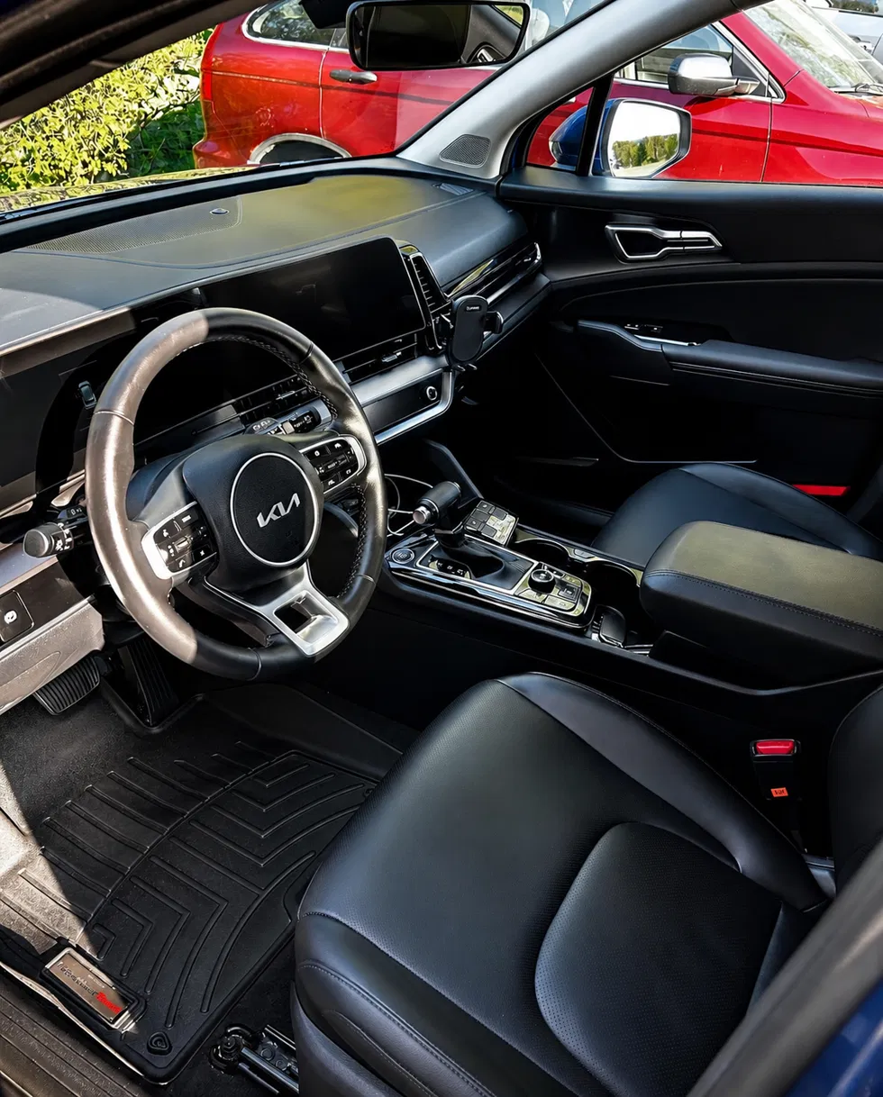 Detailed Kia interior and dashboard